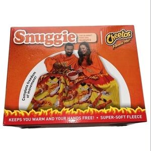 🆕 Snuggie Flamin' Hot Cheetos Blanket With Arms Red Orange
